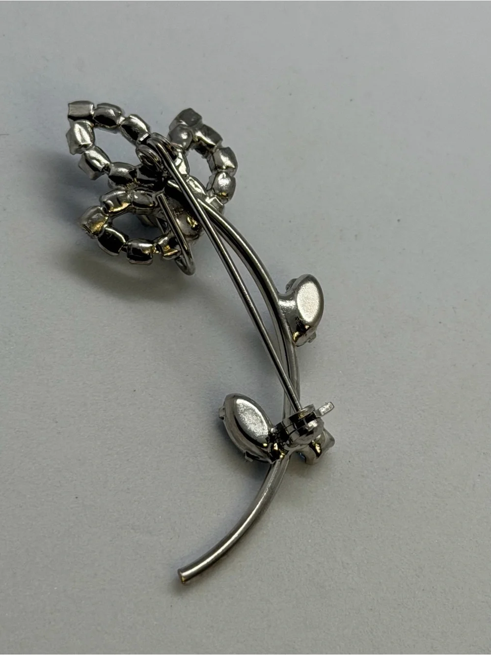 Vintage Elegant Blue Crystal Flower Brooch - Women Jewelry